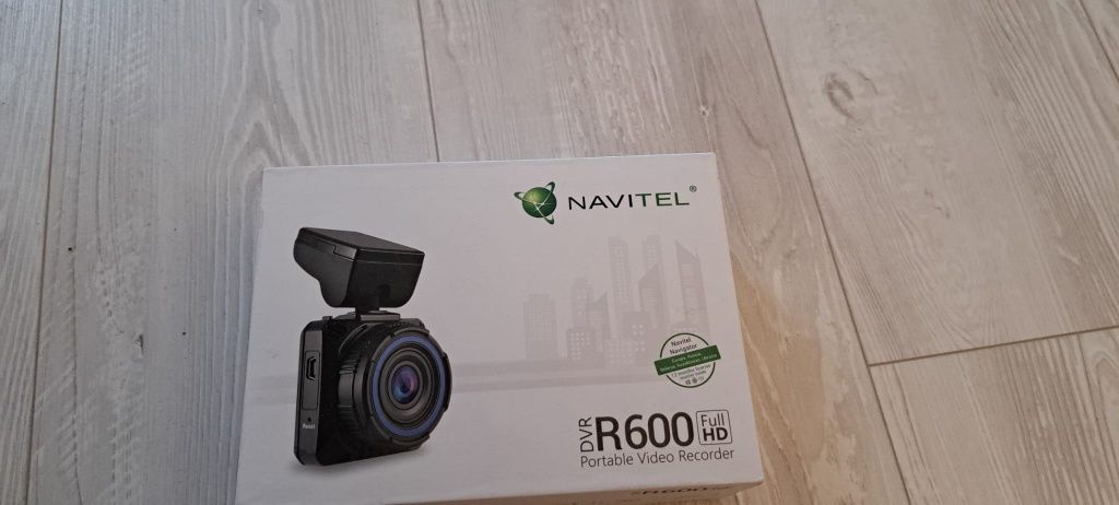 Kamera samochodowa NAVITEL R600 FULL HD