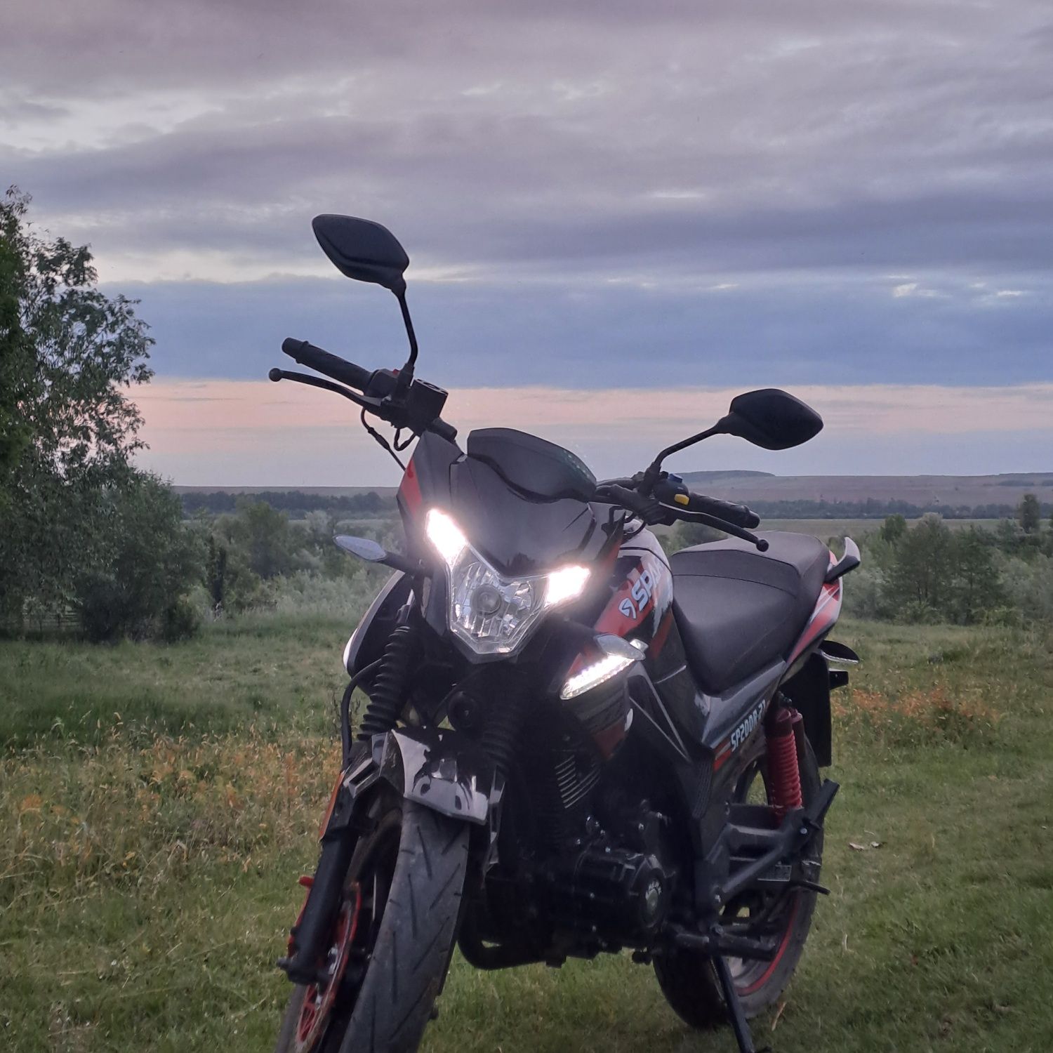 Продам Spark sp200r-29