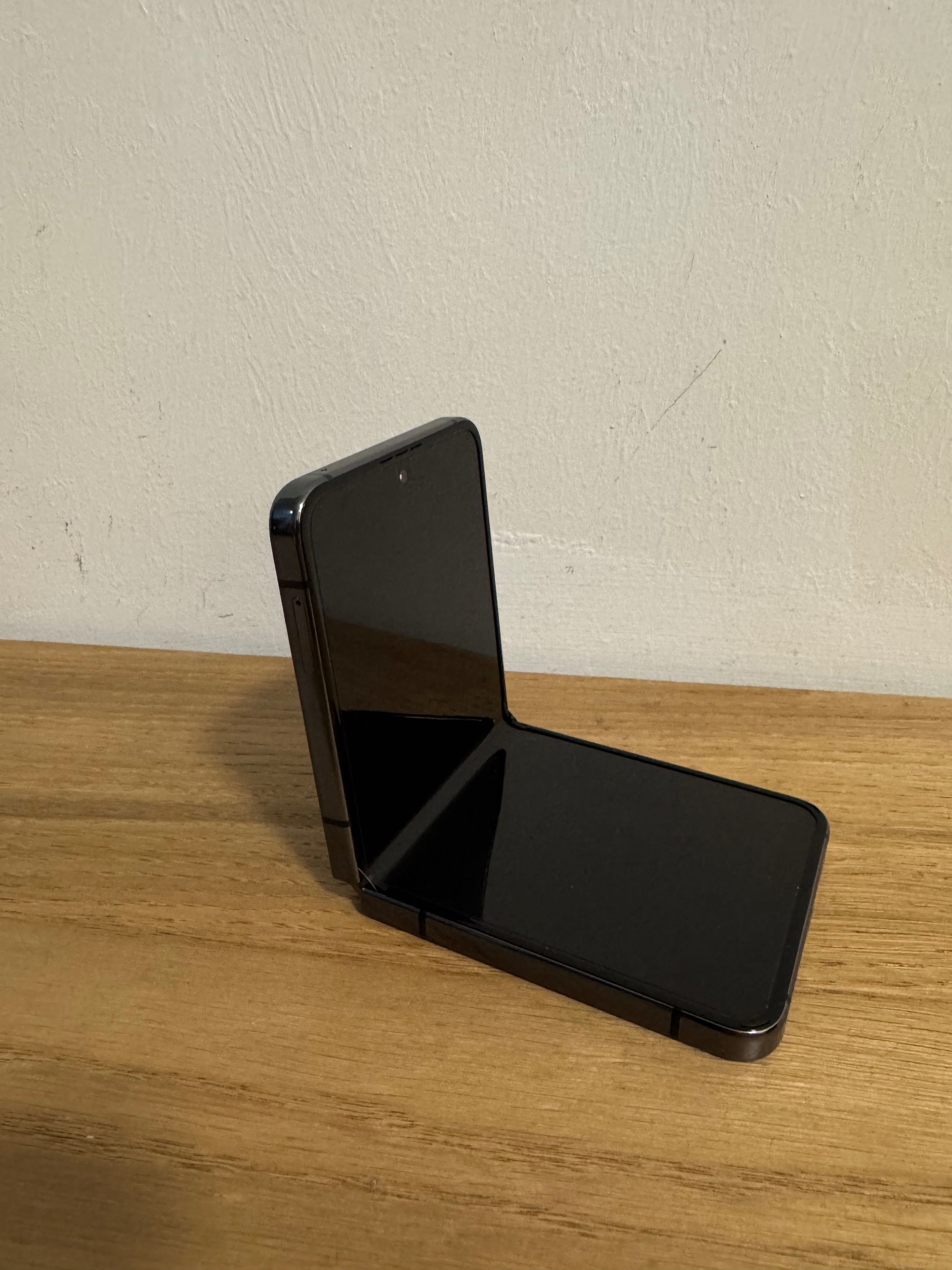 Samsung Z Flip 5 8/512gb