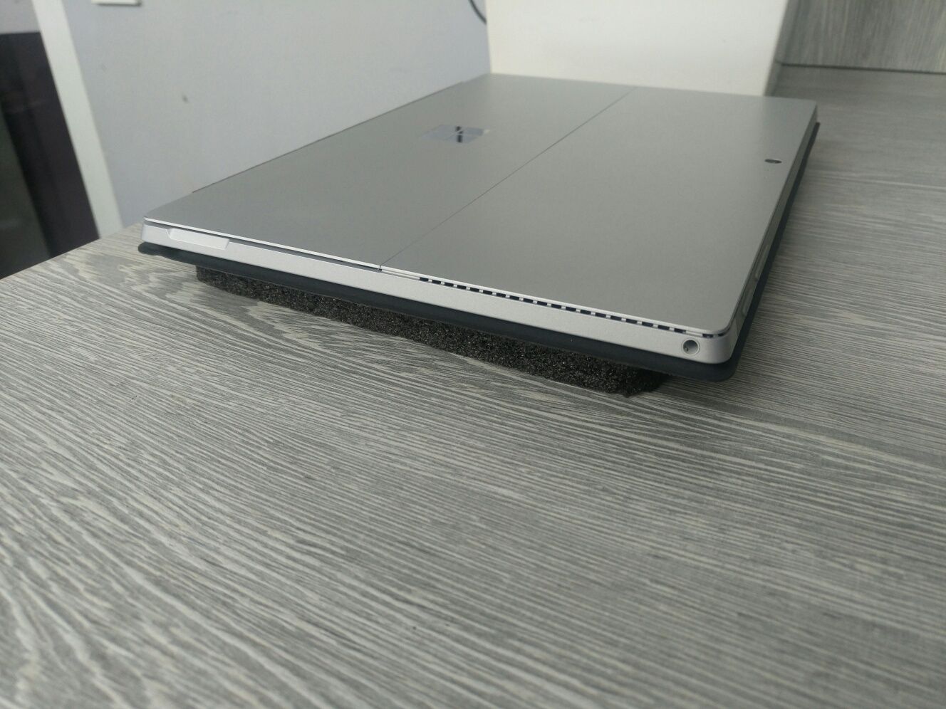 Планшет/ультрабук Microsoft Surface Pro 4 i5-6300/4Gb/128Gb