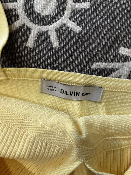 Топ в стилі Zara