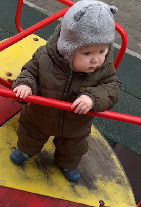 Зимовий комбінезон h&m 74 розмір