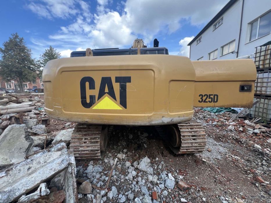 Ескаватор гусеничний Caterpillar 325D