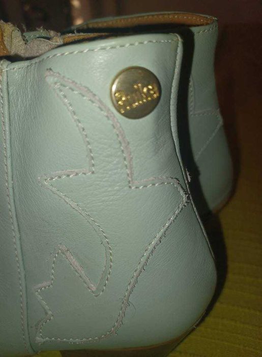 Botins em pele da Ruika