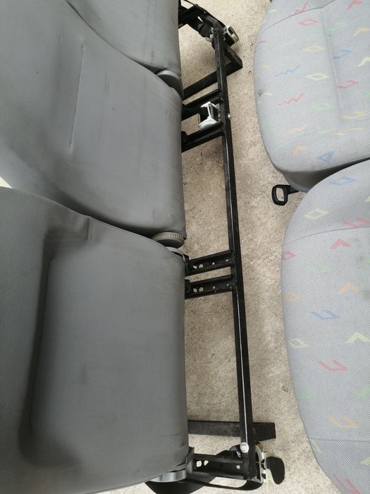 Продам сидушки в гарному стані