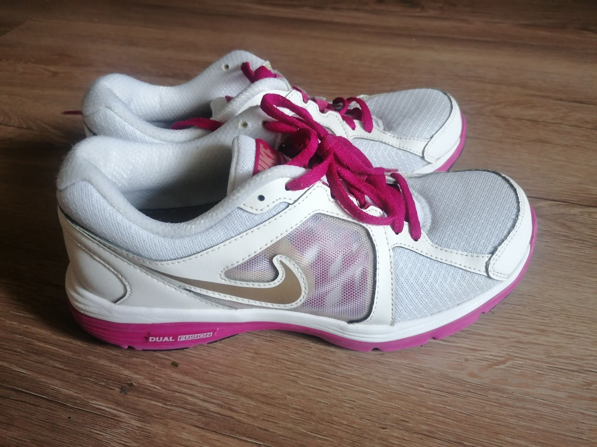 Buty Nike roz 41