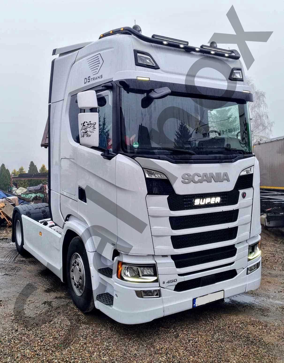 Orurowanie górne ze stali nierdzewnej Scania S / R oświetlenie led