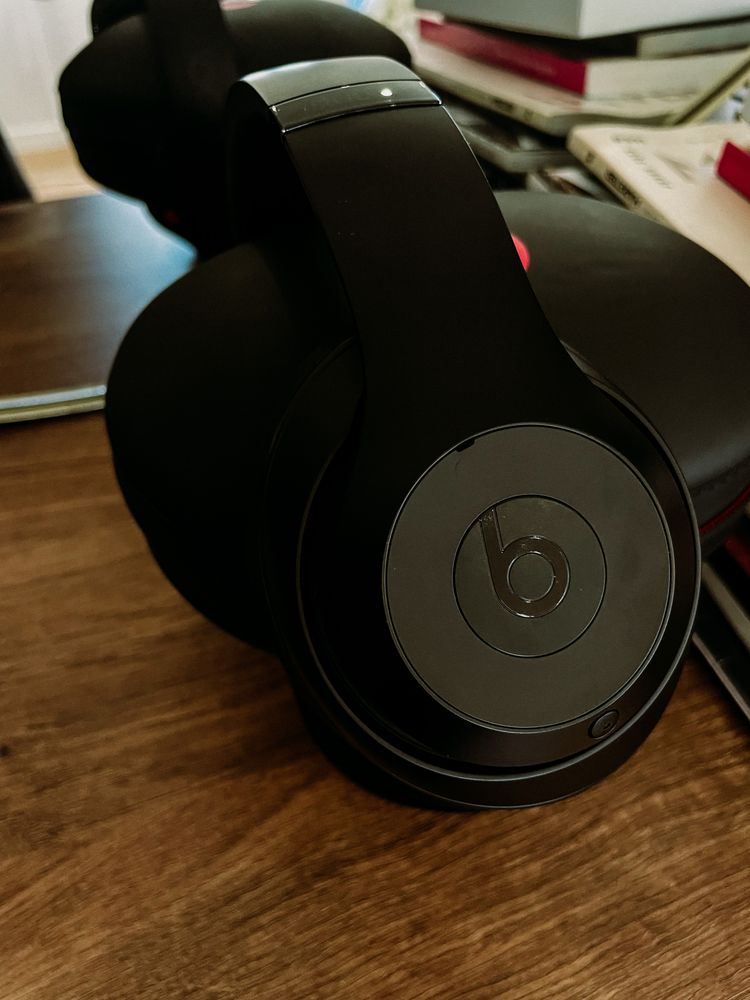 Headphones Beats Studio3 Wireless