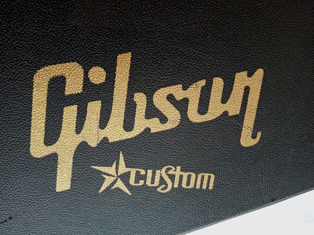 Futerał gitarowy Gibson Custom V