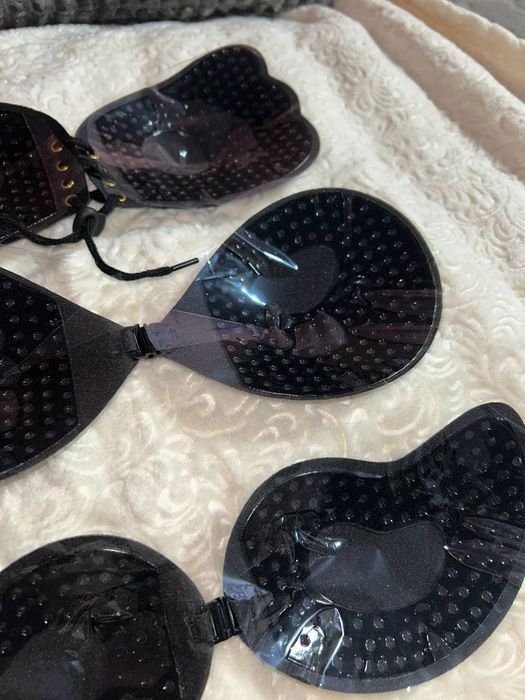 Бюстгальтер без бретель. Fly bra на липучках