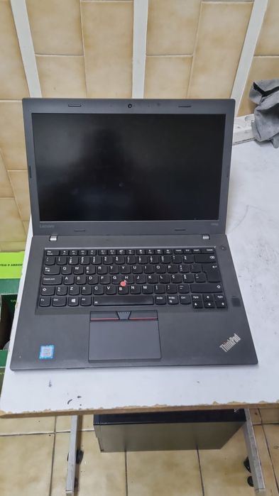 Portátil Lenovo I5 6th