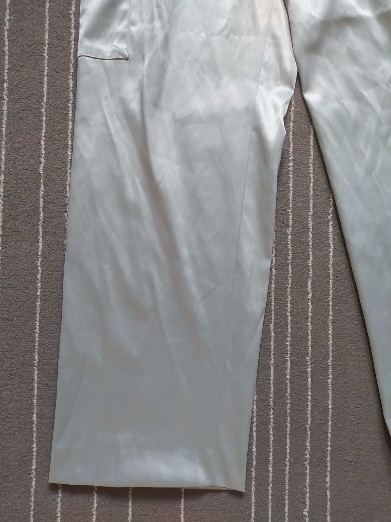 Spodnie z szeroką nogawką satynowe materiałowe Asos srebrne