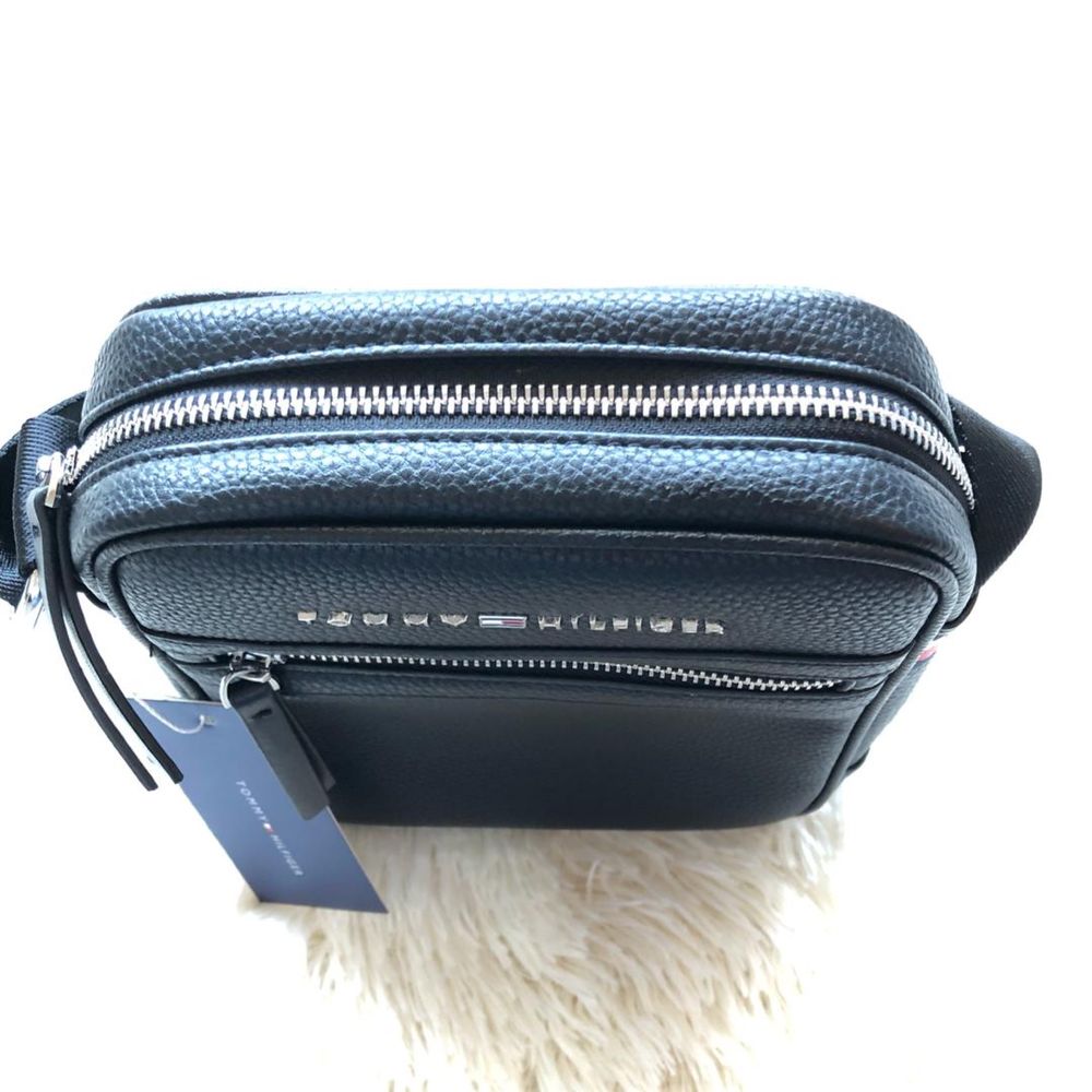 Saszetka Tommy Hilfiger / Nowa
