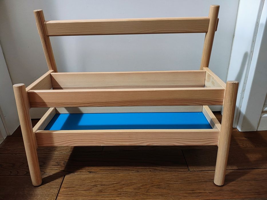 Ikea Flisat stojąca półka na książki