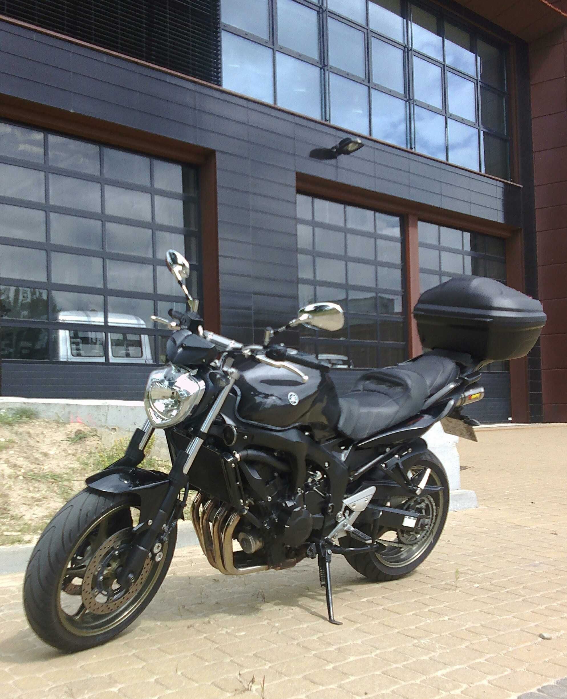 Yamaha FZ6 S2 Black Edition