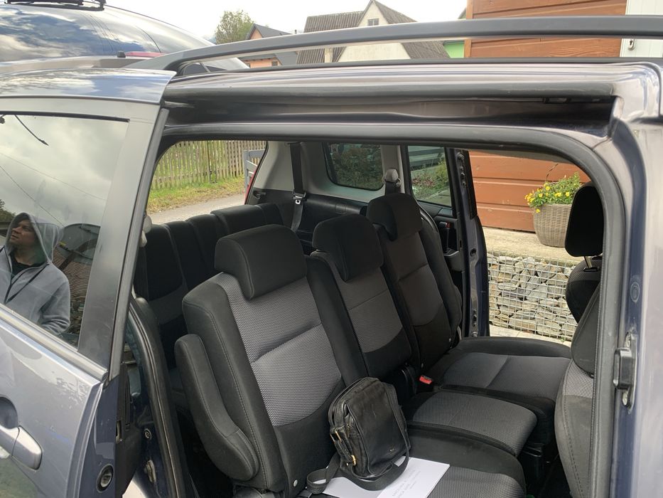 Продам автомобіль Мазда