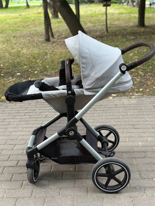 Коляска Cybex Eos Lux – 2-в-1