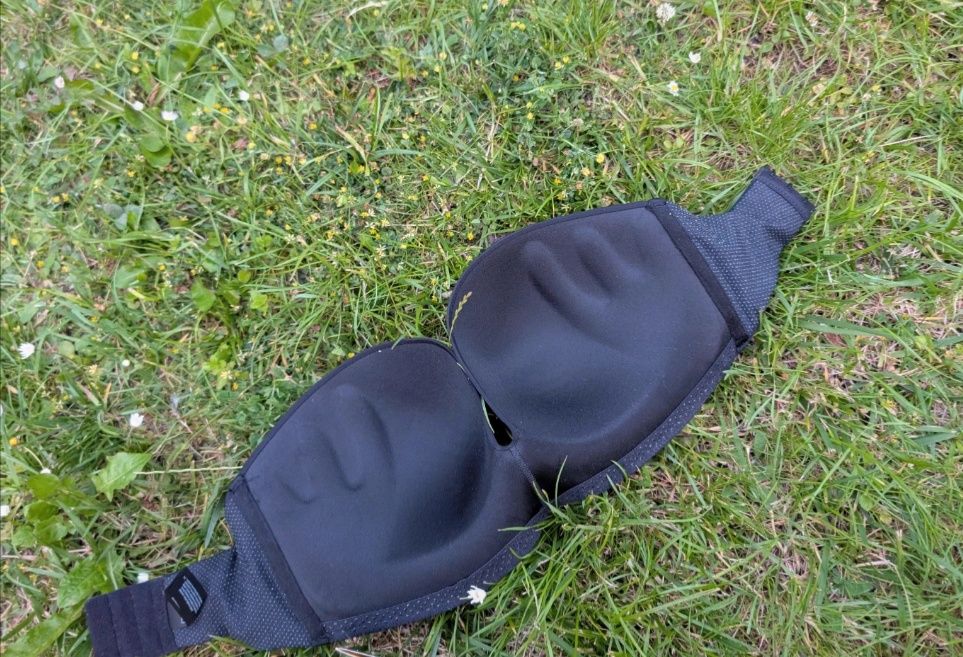 65F wonderbra samonośny straples ślubny stanik biustonosz