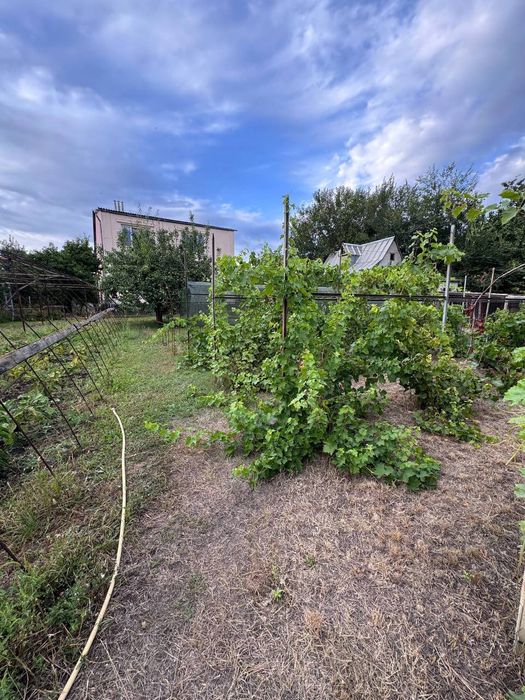 Продам 2х этажний дом в Подгороднем