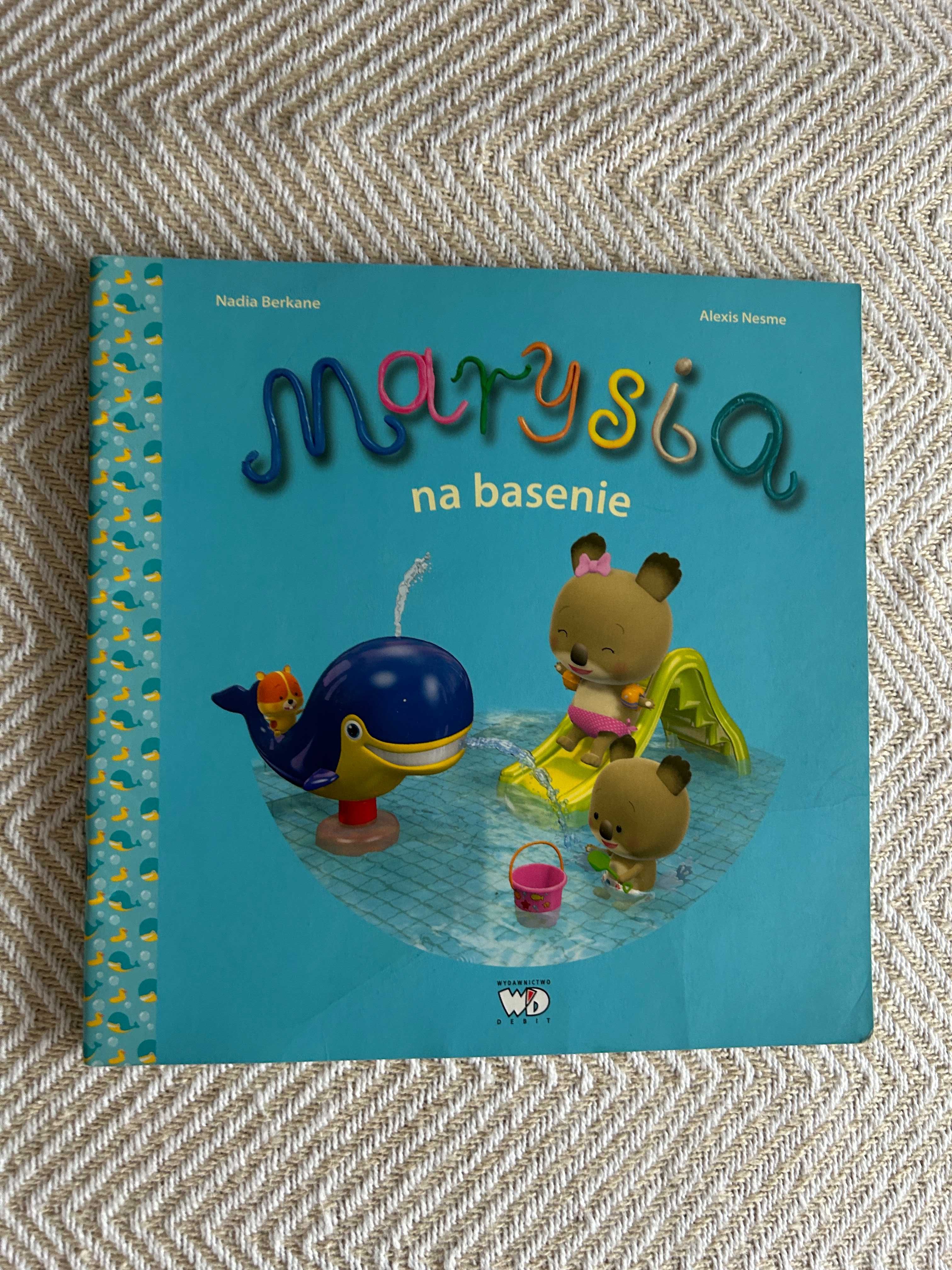 Misia Marysia na basenie