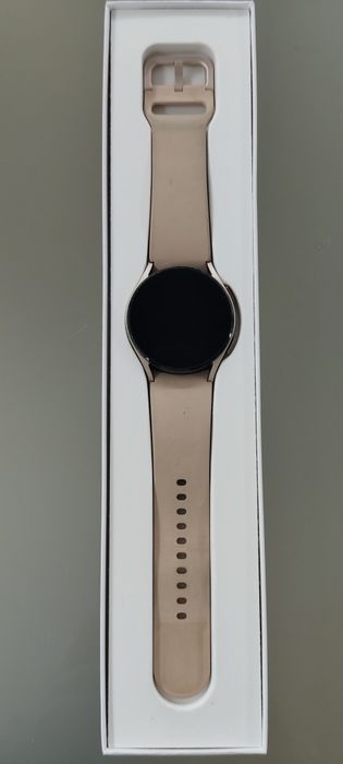 Samsung Galaxy Watch 4 Pink Gold