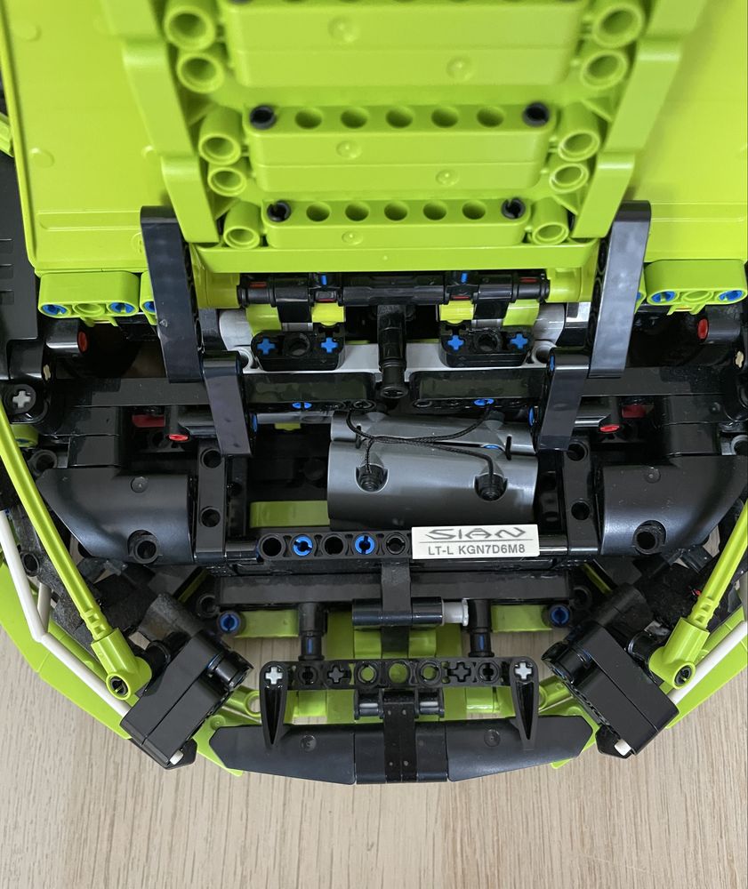 Lego Technic 42115 Lamborghini Sian