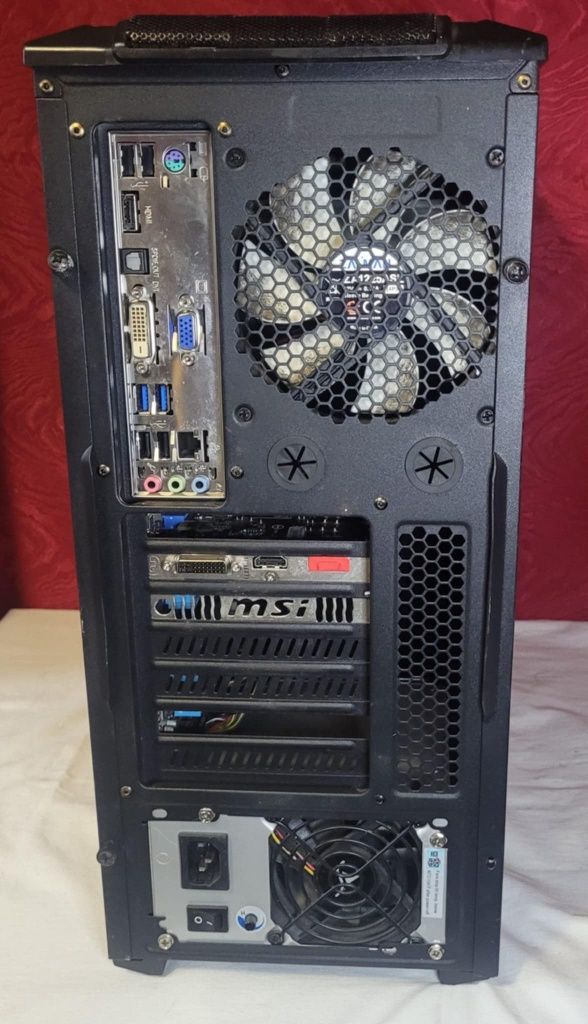 Komputer stacjonarny Asus P8Z77-V LX procesor I5 16GB ram crossFire