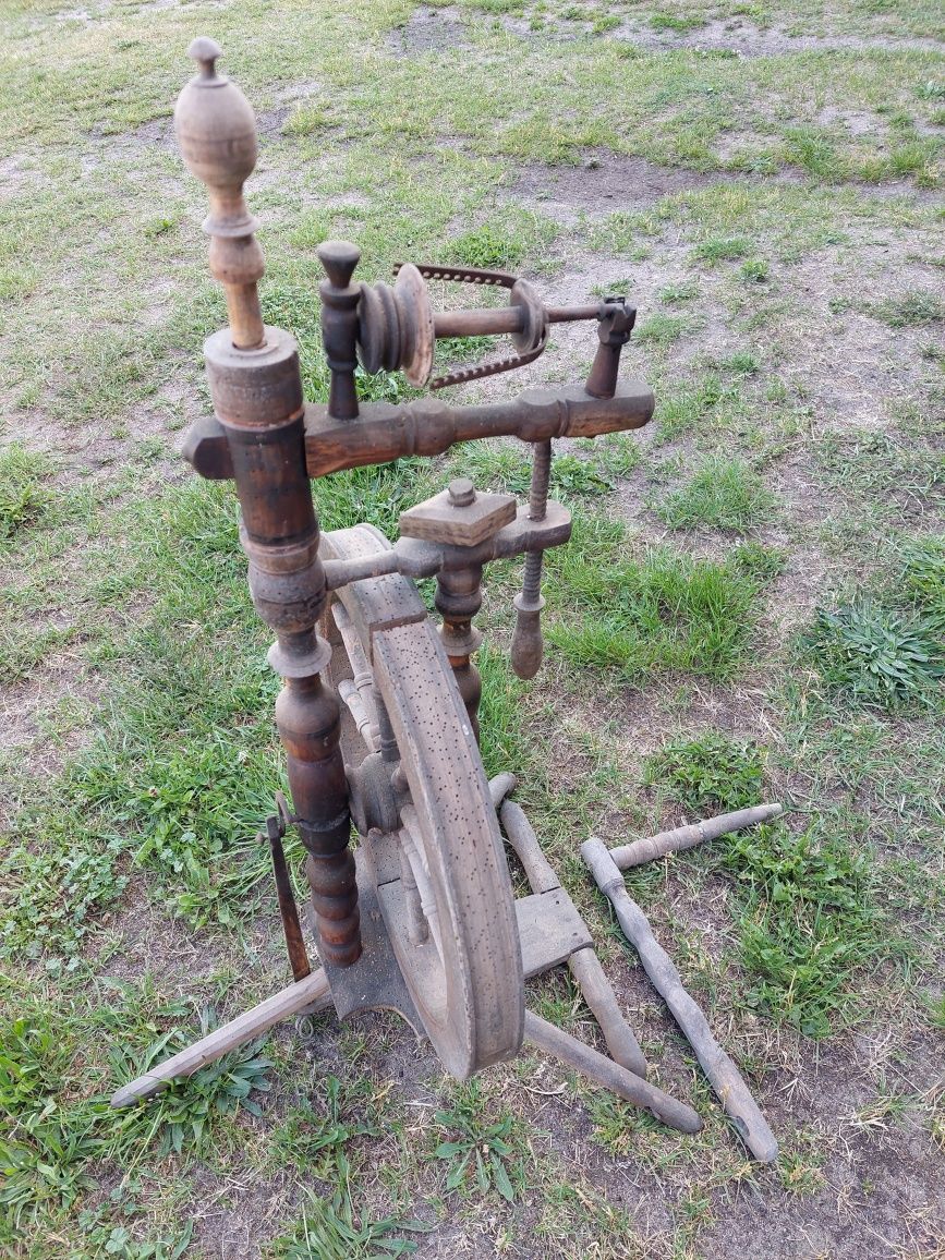 Kołowrotek zabytkowy