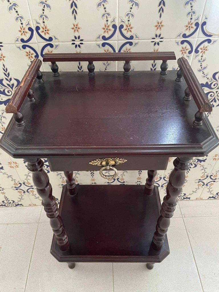 Banquinha para quarto
