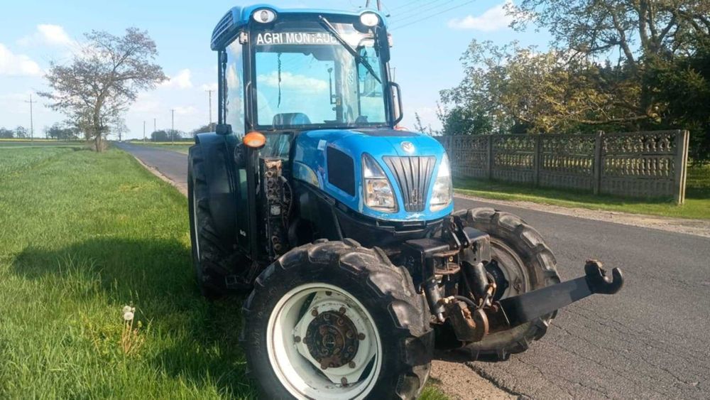 Ciągnik sadowniczy NEW HOLLAND