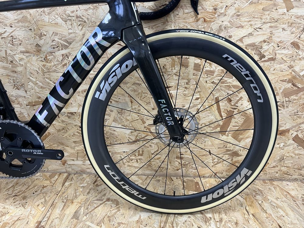 Bicicleta Factor Ostro Vam - Ultegra 12 - Rodas carbono