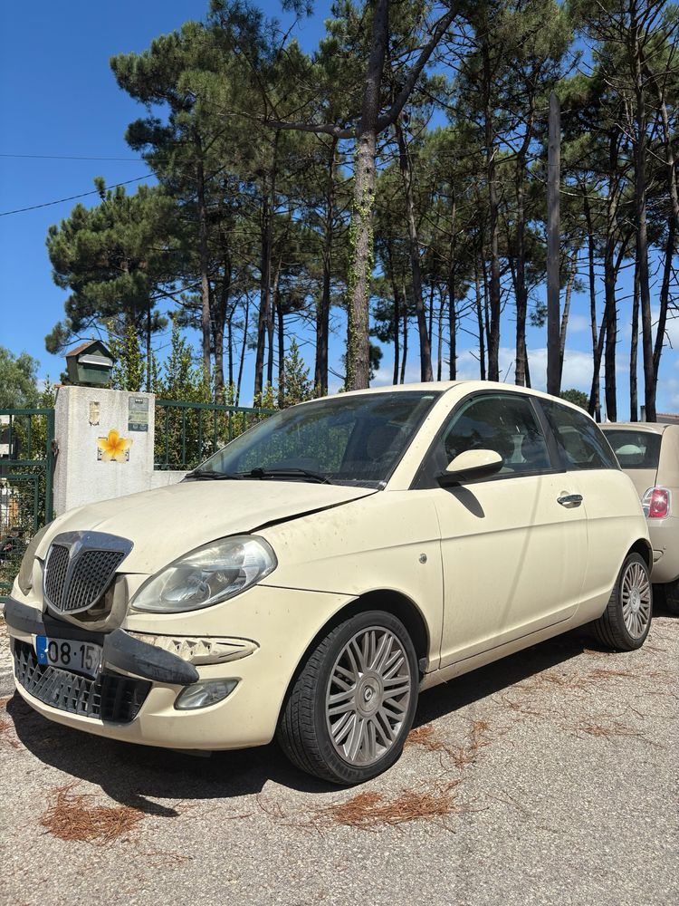 Lancia Ypsilon 1.2 (2004) – 167.024 km – Para reparar