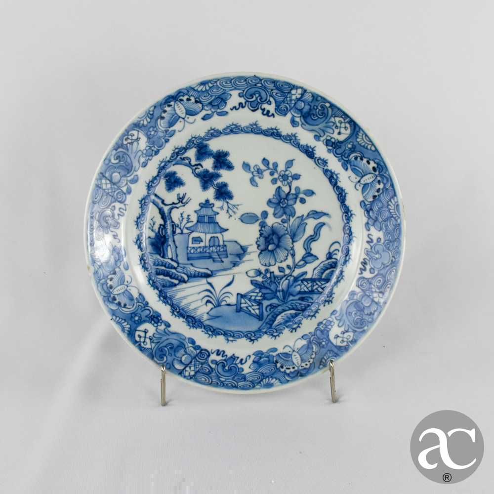 Prato porcelana da China, Pagodes e paisagem, Qianlong, séc. XVIII n2