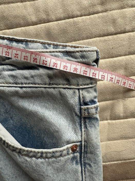 Джинсова спідниця міді