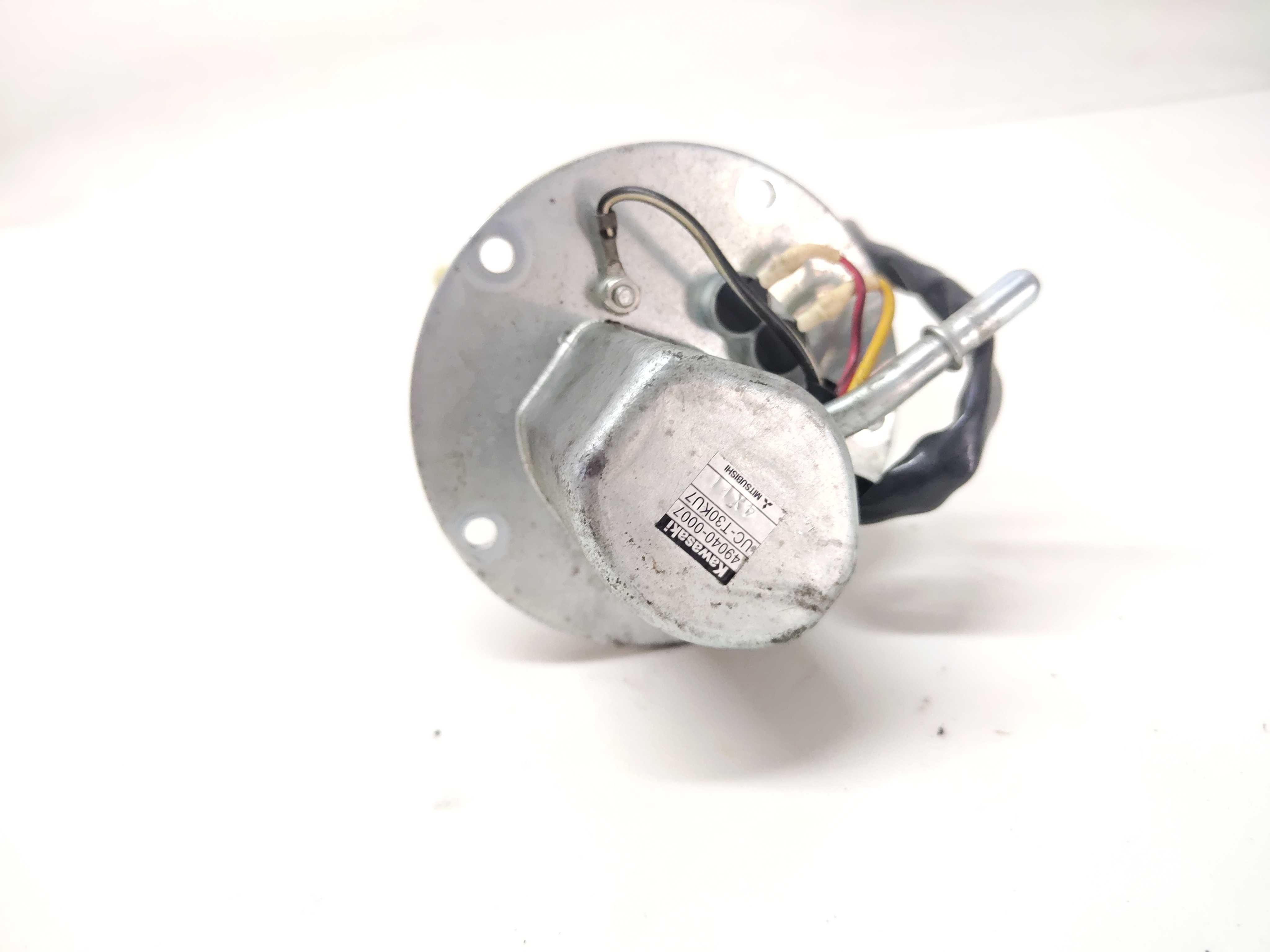 KAWASAKI ZX-6R ZX6R 636 Pompa Pliwa Paliwowa 05-06