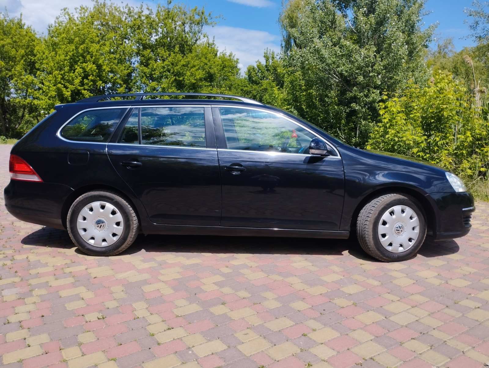 Volkswagen Golf 5 1.6 benz