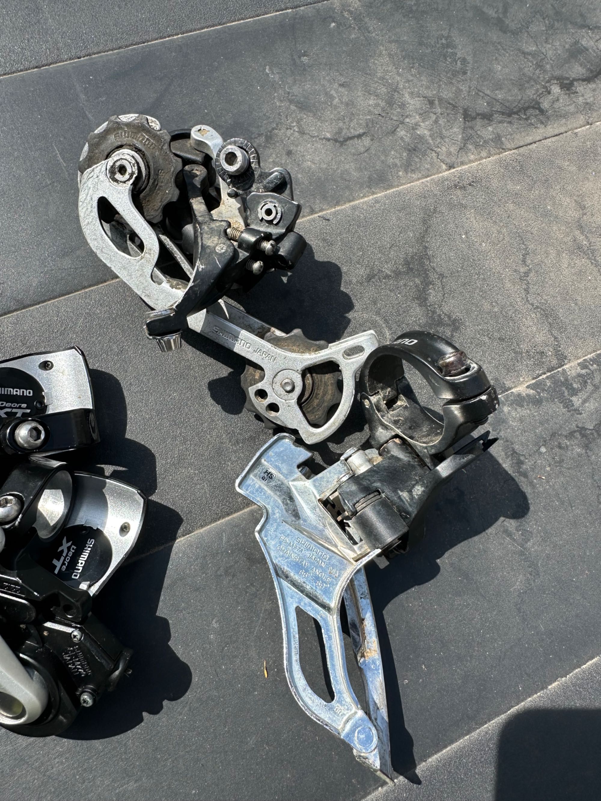 Przerzutki i manetki Deore XT 9s SL-M770 FD-M771 sprawne, bdb stan