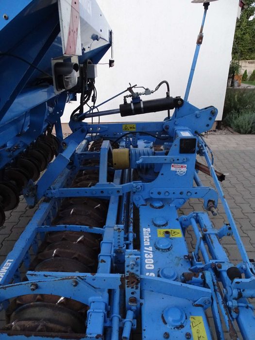 Agregat uprawowo Siewny Talerzowy  Lemken zirkon 7 saphir 8
