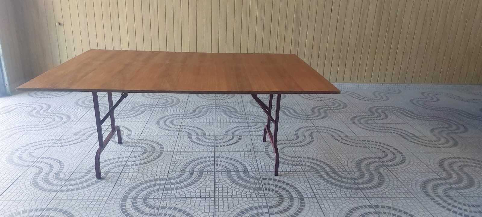 Mesas grandes desmontáveis