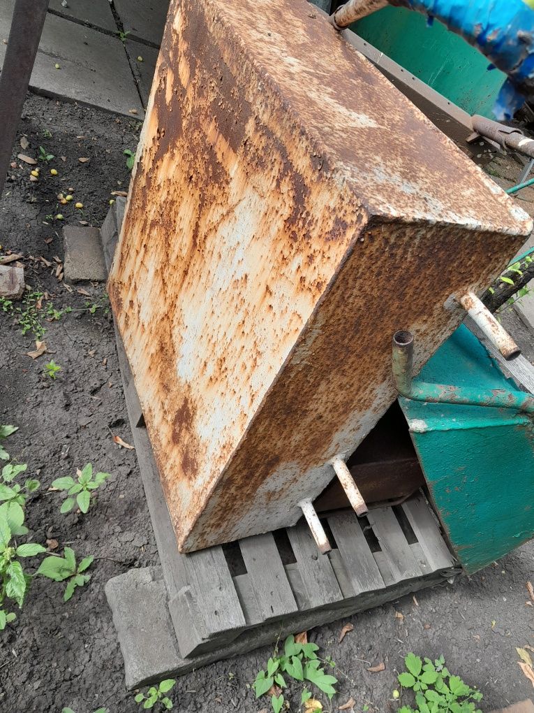 Продам бочку под душ  0,85×0,69