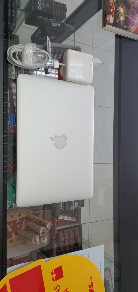 MacBook Pro A1502