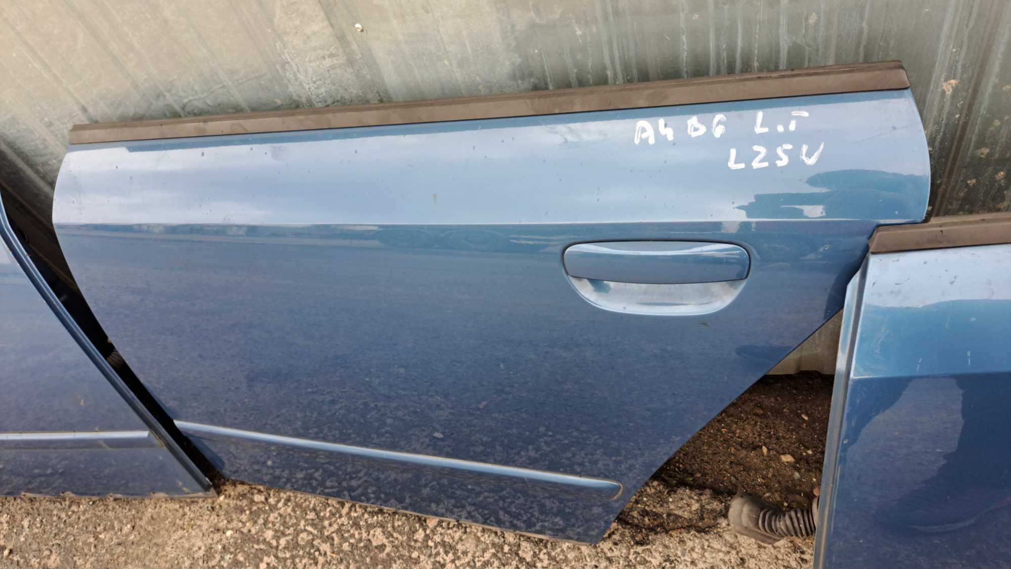 Drzwi poszycie Audi A4 B6 LZ5W
