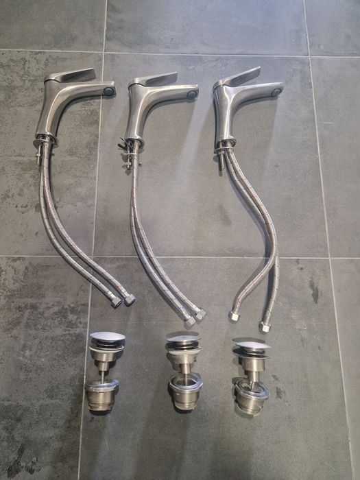 3 Torneiras Misturadoras de Lavatório DELOS Inox + 3 Válvulas Aço/Inox