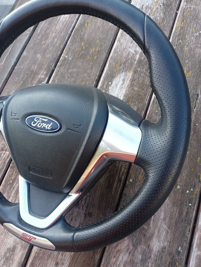 Ford fiesta MK7 ST kierownica st