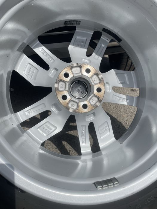Диски  орігінал Ауді Q5, A6, A4,   8J 18 H2 ET 39