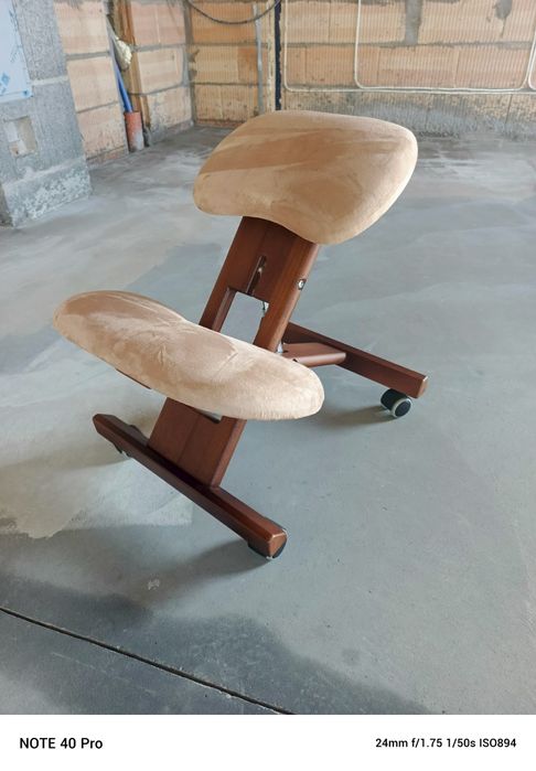 Krzesło ergonomicznie ortopedyczne klęcznik