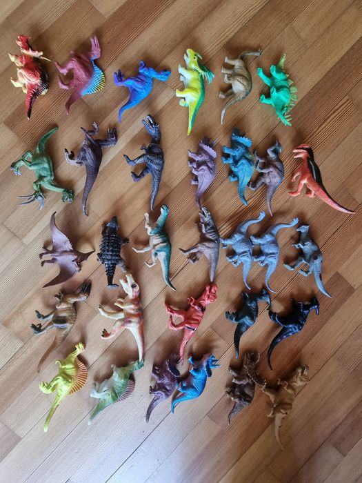 Динозавры фигурки.Цена за все.31 шт.