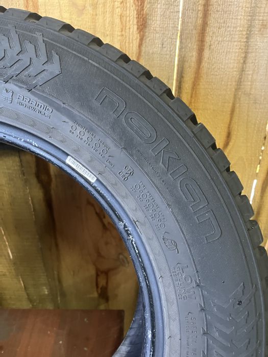 Шини 215 65 16 NOKIAN
