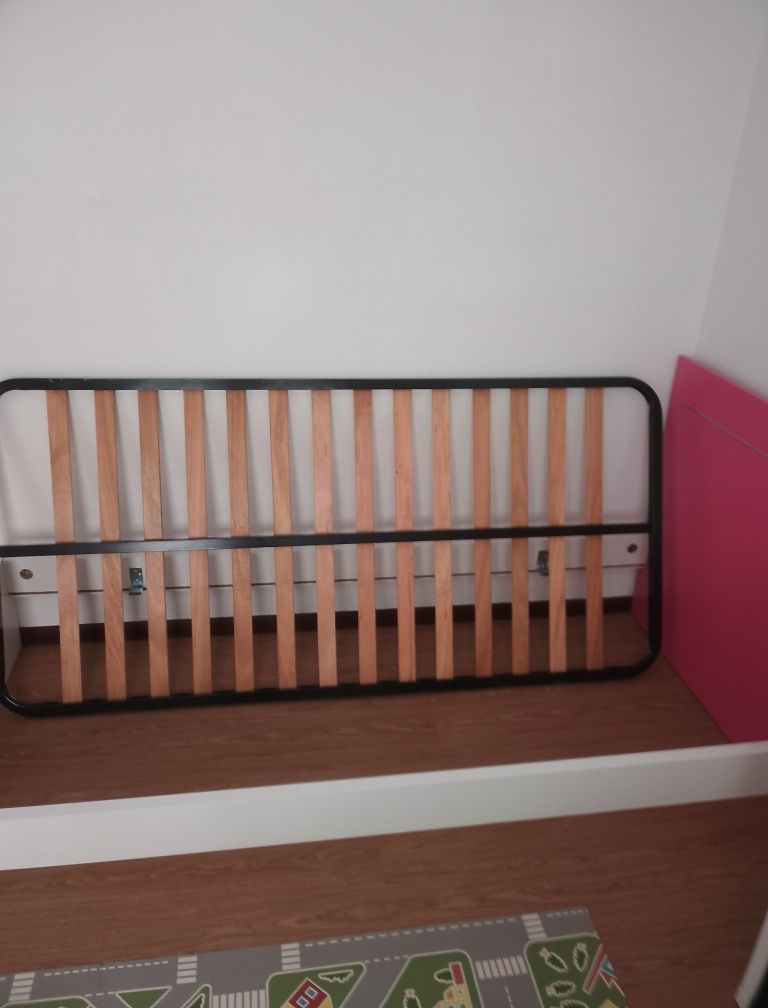 Cama solteiro rosa + colchão