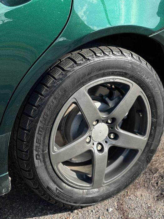 Продам Lexux IS 200